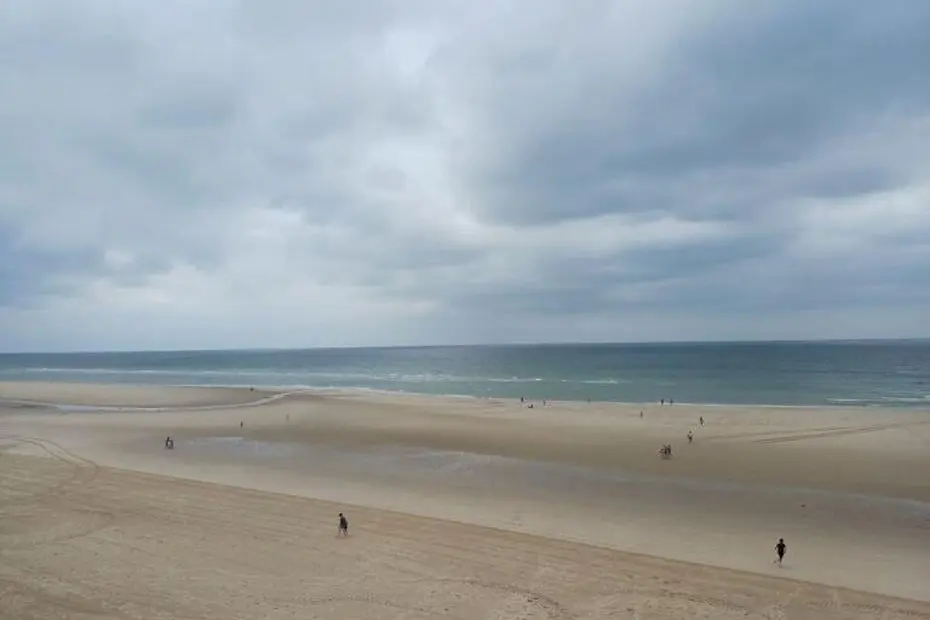 "Ils n'ont pas réussi à regagner leurs serviettes" : six personnes dont un enfant sauvées de la noyade