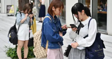 Japon : une ville veut limiter à deux heures l’utilisation des smartphones