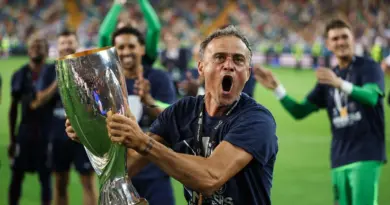 « Je pense qu’on ne mérite pas ce trophée » : Luis Enrique fait profil bas après la victoire du PSG en Supercoupe