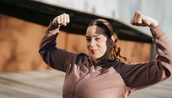 "Je suis capable", "Je suis en sécurité" : les affirmations positives, pourquoi ça marche ?