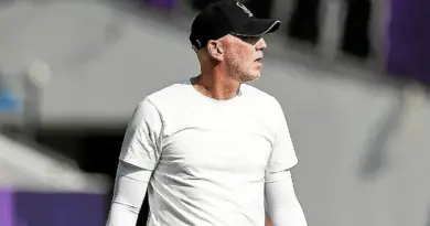 « Je suis étonné qu’on ait un budget inférieur à Metz », à quleques jours de la fin du mercato, Éric Roy s’est questionné sur les finances du club