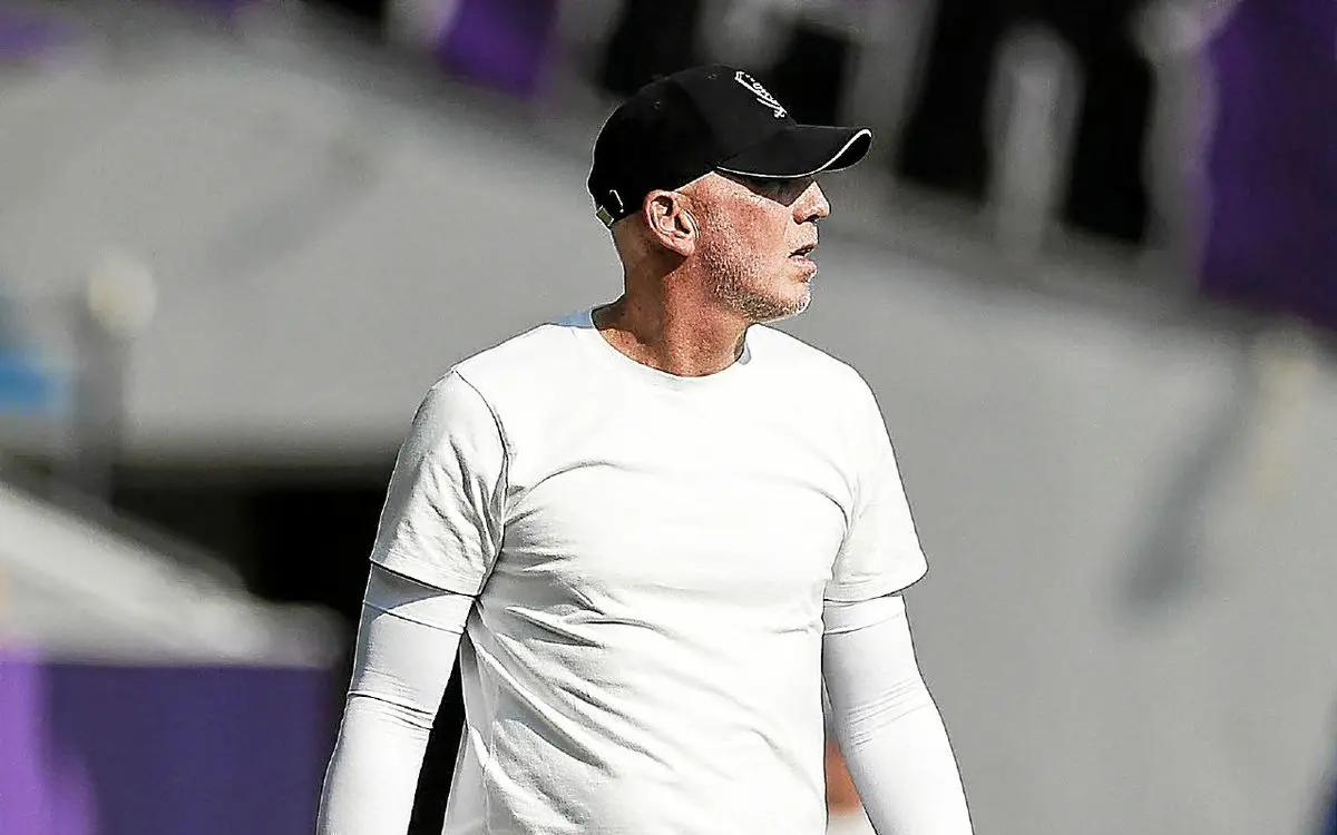 « Je suis étonné qu’on ait un budget inférieur à Metz », à quleques jours de la fin du mercato, Éric Roy s’est questionné sur les finances du club