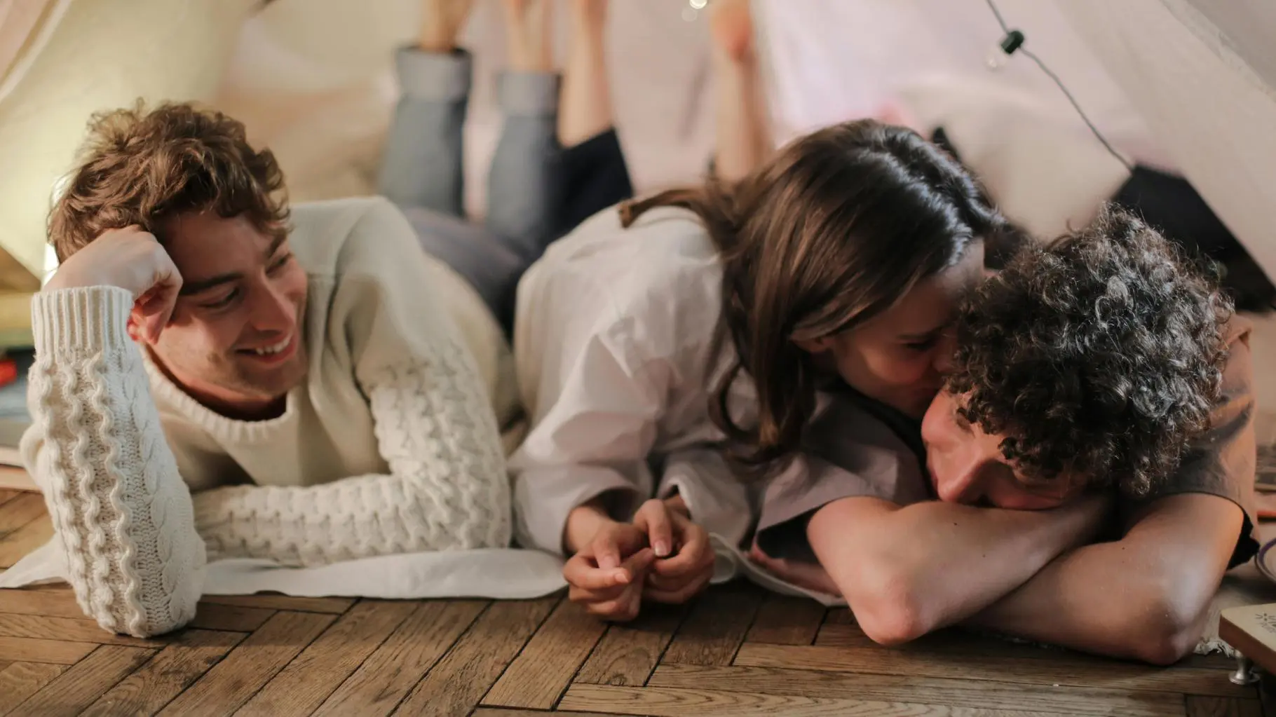 « J’étais intriguée et excitée » : réaliser ce fantasme a transformé leur vie de couple
