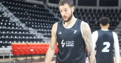 Joffrey Lauvergne quitte officiellement l'ASVEL, Nando de Colo annonce sa future retraite