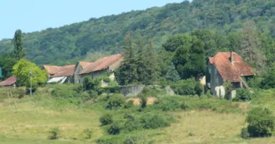 Jura. Grange Félizot : malgré les décisions de justice, ils refusent toujours de quitter les lieux