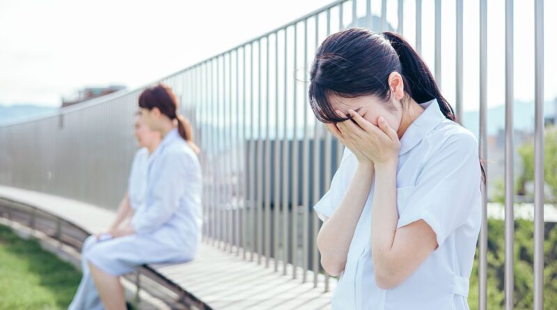 « Karôshi » et troubles mentaux liés au travail : une enquête du ministère de la Santé
