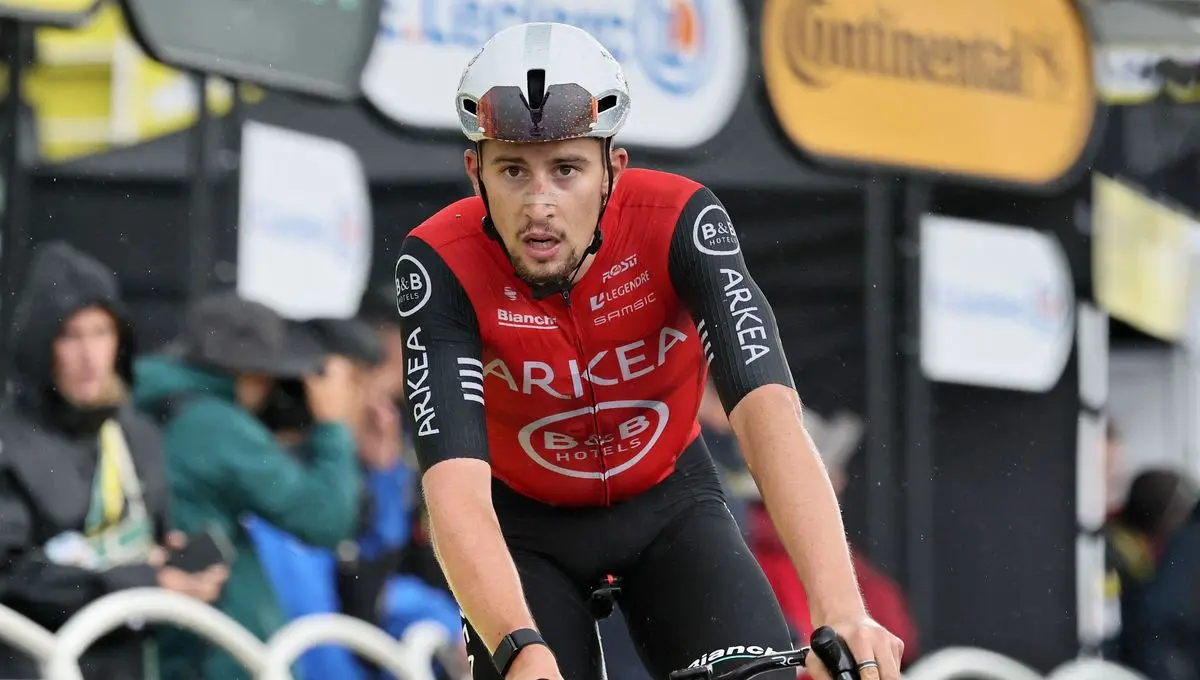 Kévin Vauquelin, de l'équipe cycliste bretonne Arkéa, opéré et incertain pour les prochains mondiaux - ici