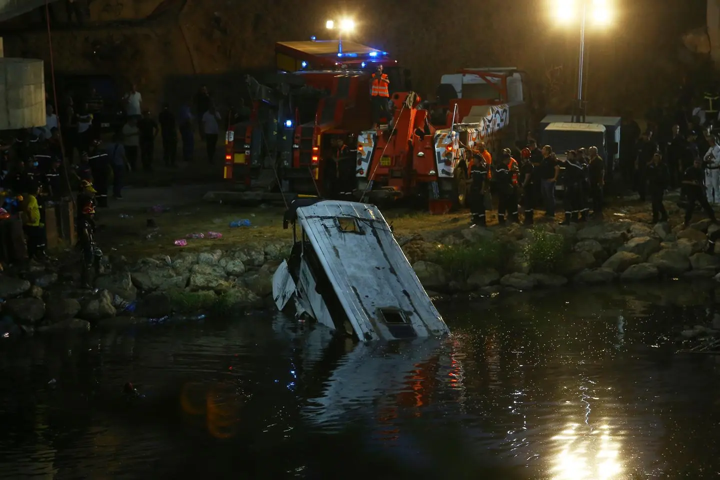 L’Algérie, endeuillée par plusieurs accidents de bus, s’inquiète de la vétusté de ses transports en commun