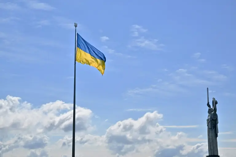 L'Ukraine lance une série d'attaques contre la Russie le jour de son indépendance