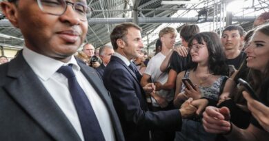 La CGT convoquée au commissariat pour avoir coupé l’électricité pendant une visite d’Emmanuel Macron
