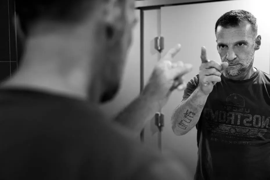 "La Haine" : 30 ans après, découvrez l'adaptation en comédie musicale
