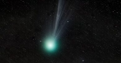 La NASA dévoile les mystères de la comète interstellaire 3I/ATLAS, aperçue pour la première fois grâce au télescope Webb - RTBF Actus