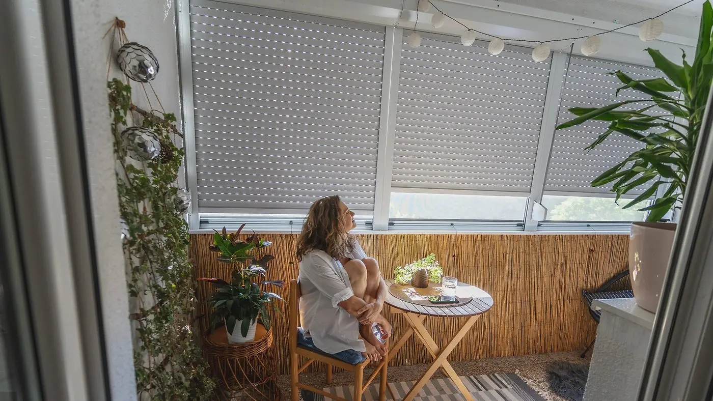 La canicule vous étouffe ? Voici comment rafraîchir naturellement votre maison de jusqu'à 10 degrés