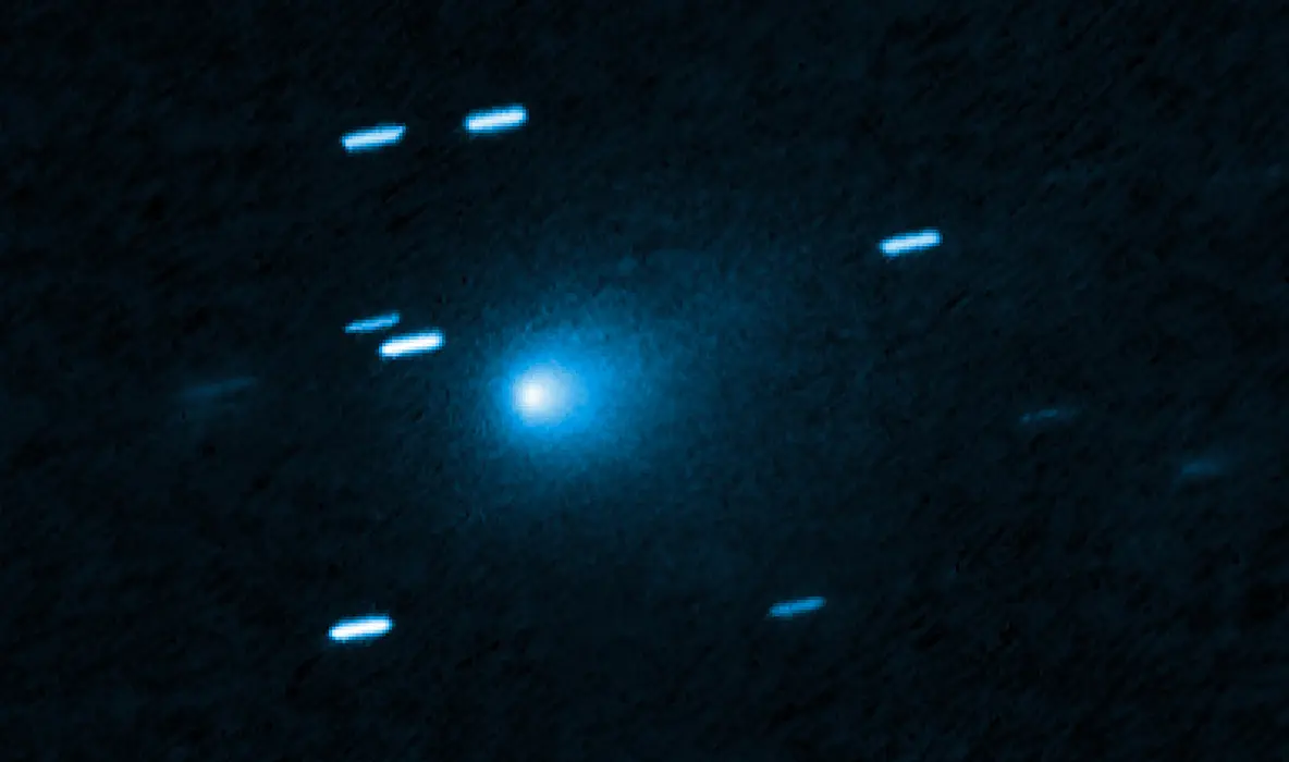 La comète interstellaire 3I/ATLAS a un petit noyau