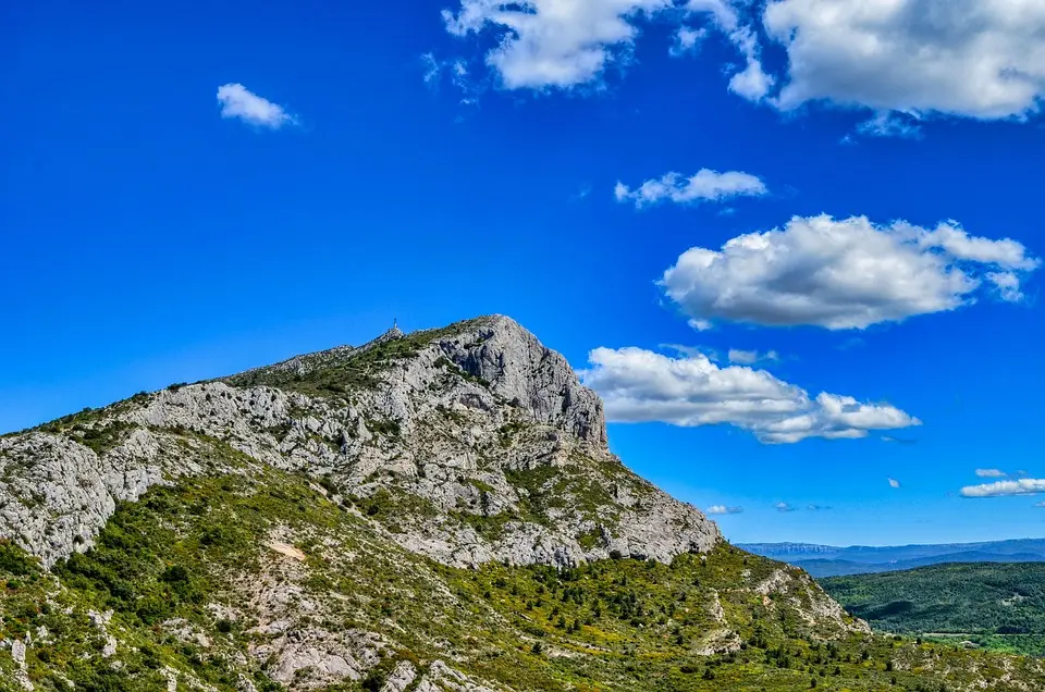 Provence Alpes Côte d’Azur, Marseille, Nice, landscape, sea, mountain, Villéenne