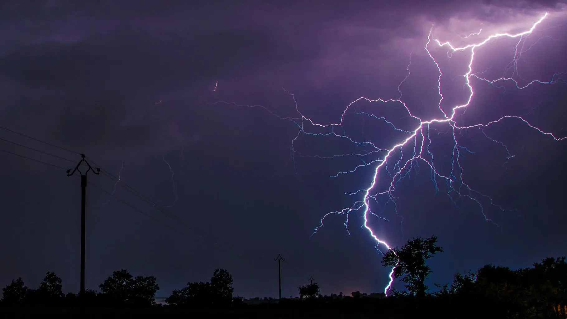La fin de la canicule se profile enfin, mais pour laisser la place à de violents orages