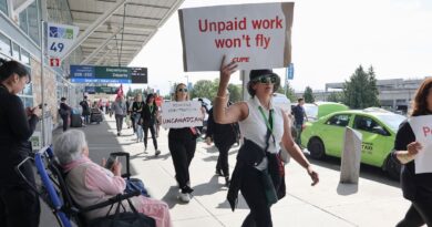 La grève se poursuit chez Air Canada, les avions cloués au sol malgré un ordre de retour au travail