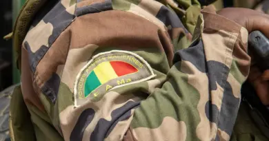La junte malienne garde le silence après une vague d’arrestations parmi des officiers