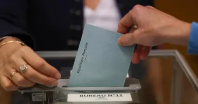 La législative partielle de Paris, qui devrait voir s’affronter Rachida Dati et Michel Barnier, aura lieu les 21 et 28 septembre