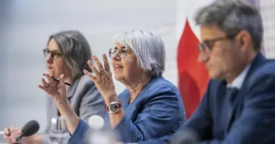 La loi sur les épidémies va être revue et sera plus contraignante pour les cantons - Le Temps