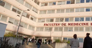Depuis 10 ans, les pouvoirs publics se sont attelés à accorder réorganiser la répartition des postes d'internes. (Burger/Phanie)