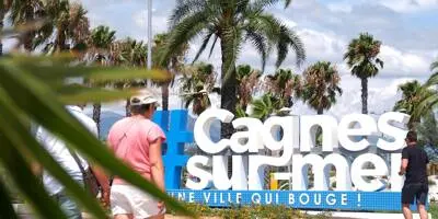 La structure #Cagnes-sur-Mer installée en juin ne passe pas inaperçue: mais séduit-elle les passants?