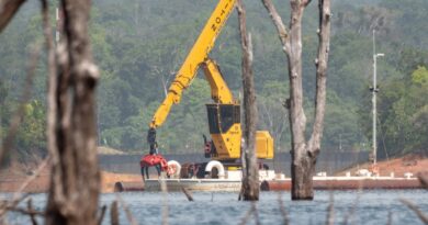 L'adaptation difficile des guides touristiques à l'exploitation sur le lac de Petit-Saut