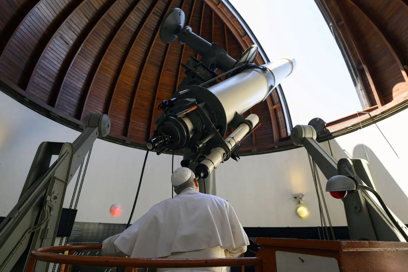 « L’astronomie est la plus transcendante des sciences » : entretien avec le nouveau directeur de l’Observatoire astronomique du Vatican
