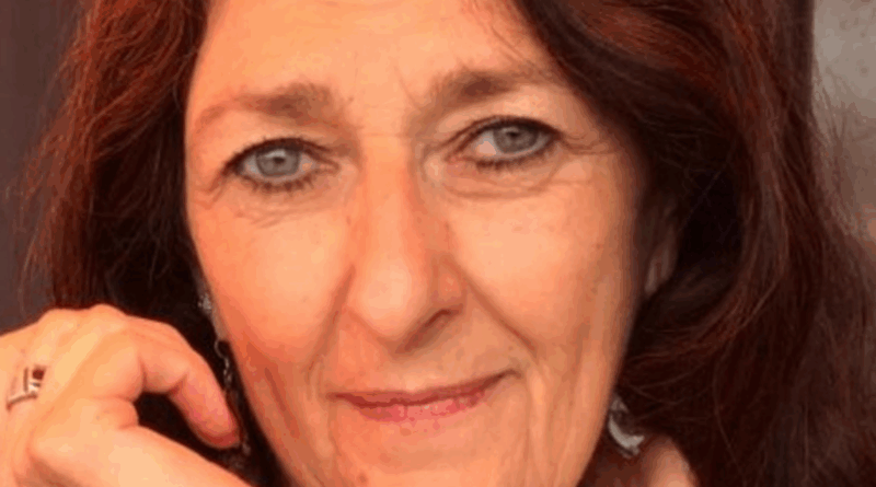 portrait de Laurence Simon Peintre Paris