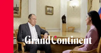 Lavrov et la diplomatie du bon flic — mauvais flic : traduction commentée du dernier entretien du ministre russe des Affaires étrangères  | Le Grand Continent