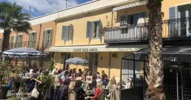 Le Café des Amis, une cuisine maison en plein centre touristique de Nice