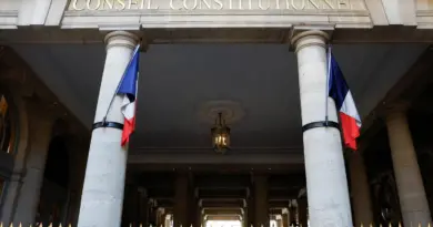 Le Conseil constitutionnel valide la loi de « refondation » de Mayotte