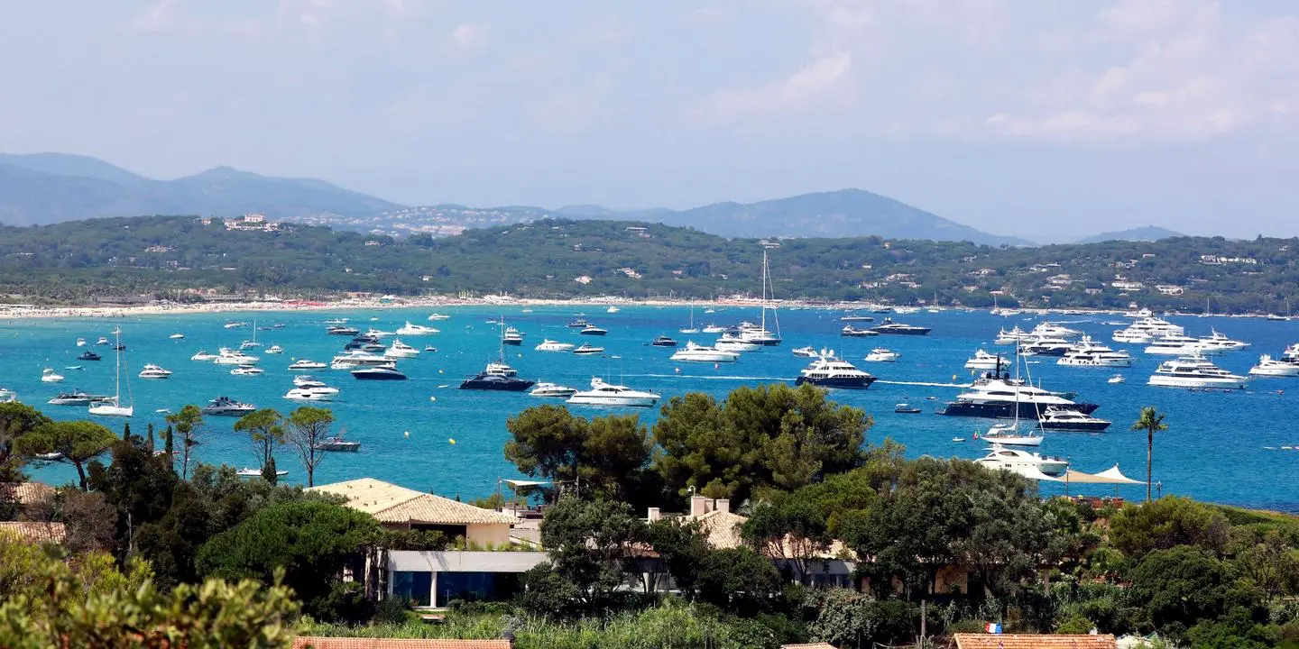 Le Loulou Ramatuelle (groupe Barrière) en mauvaise passe sur la plage de Pampelonne