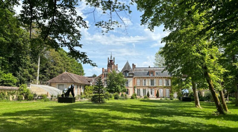Le cahier de vacances du « Monde » pour les jeunes artistes en herbe