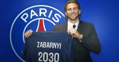 Le défenseur ukrainien Illia Zabarnyi signe au PSG pour cinq ans