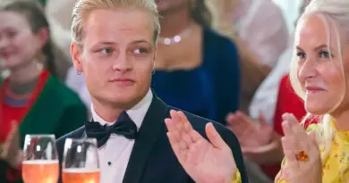 Le fils de la princesse de Norvège accusé pour quatre viols