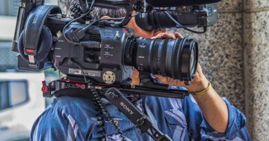 news, headline, breaking news, newspaper, journalism, media, press, microphone, TV