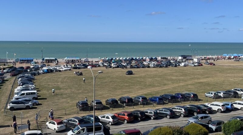 Le stationnement sur les pelouses du front de mer de Dieppe, retour sur un vieux débat