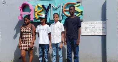 Les Abymes : des jeunes sculptent l'avenir de la commune