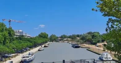 "Les Biterrois vont redécouvrir que la ville donne sur le canal" : à Béziers, les premiers travaux du quai Port-Neuf sont terminés