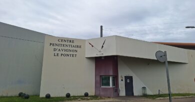 Les agents pénitentiaires appelés à se mobiliser jeudi devant la prison du Pontet - ici