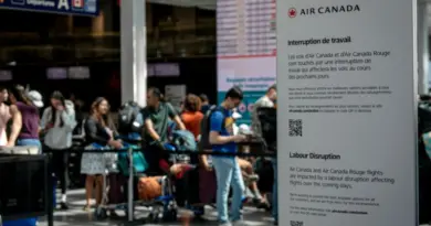 Les avions d'Air Canada cloués au sol par une grève des hôtesses et stewards