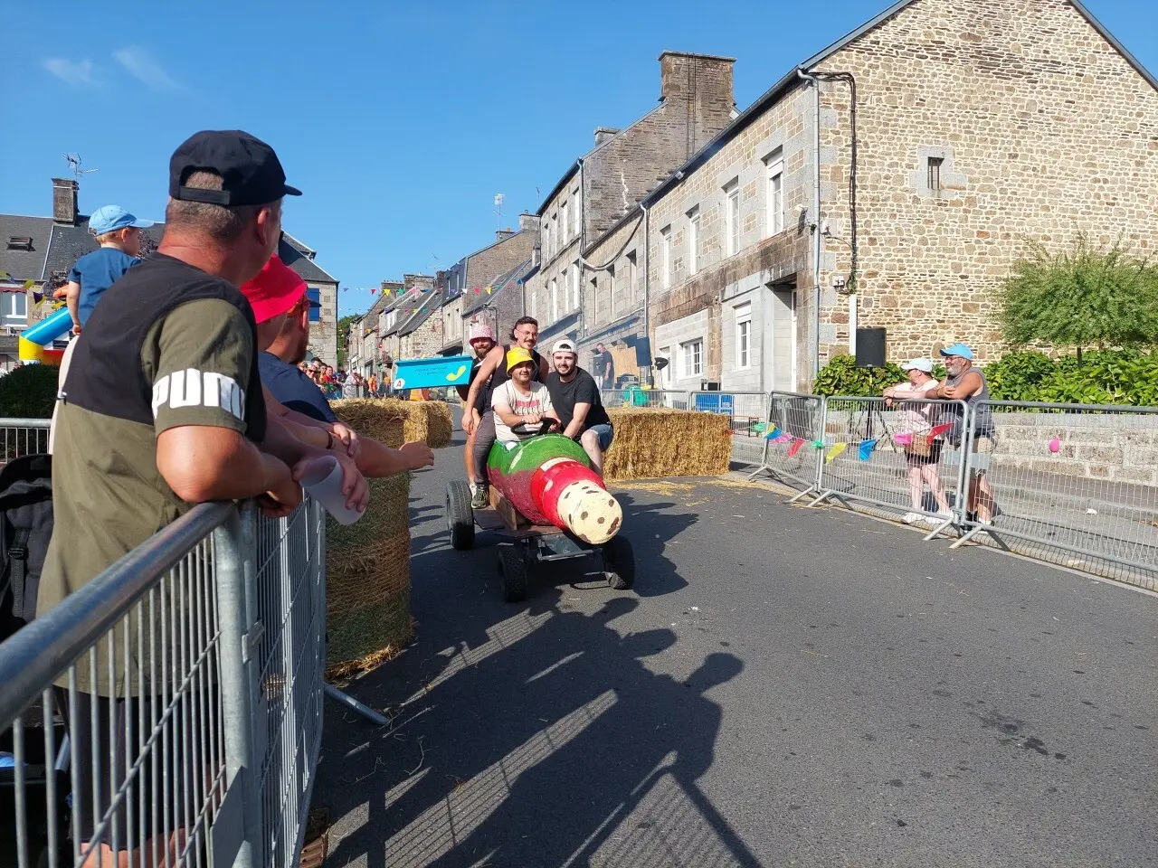Les caisses à savon ont fait sensation dans les rues de ce bourg du Sud Manche