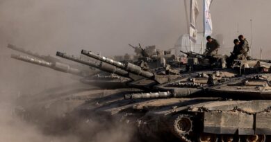 Les chars israéliens se rapprochent du centre de la ville de Gaza et de son million d'habitants