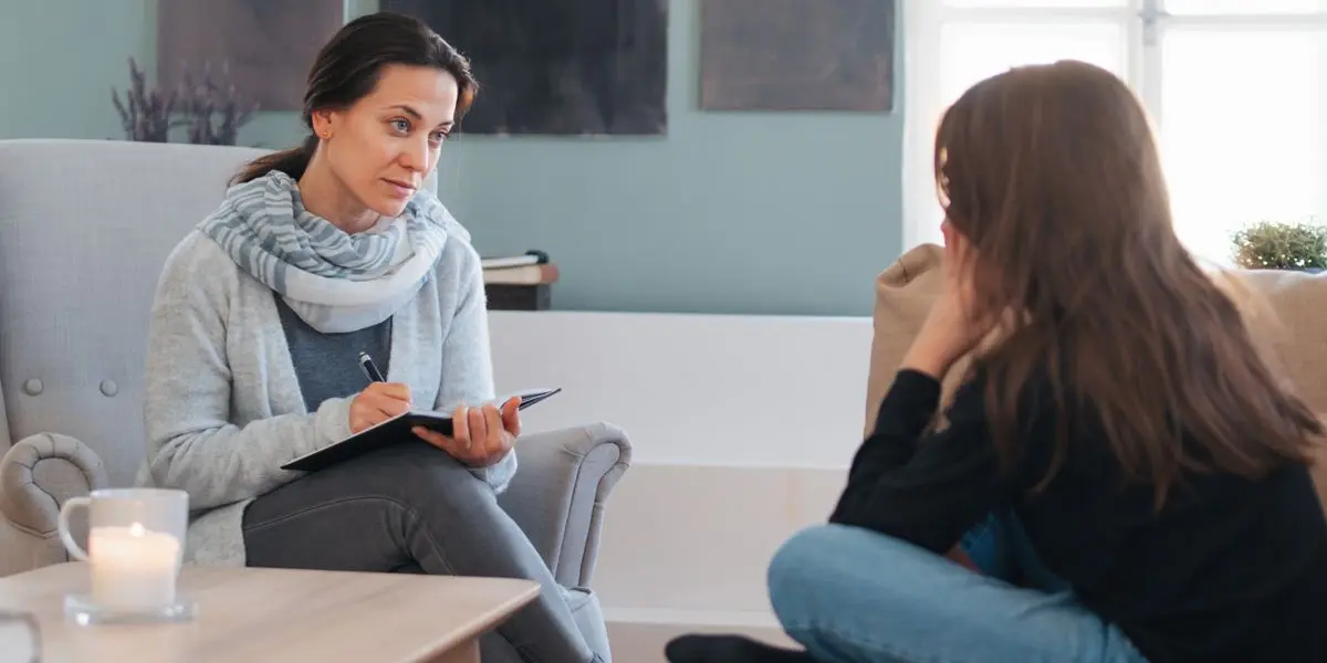 Les difficultés d’accès à une psychothérapie en Suisse inquiètent ces professionnels