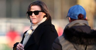 "Les dirigeants de l’OM mentent" : Véronique Rabiot réagit à l’éviction de son fils Adrien