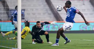 Ligue 1: Rennes implose, Strasbourg sur sa lancée