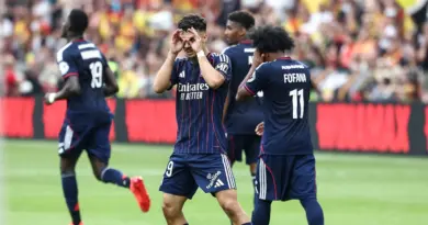 Ligue 1 : à Lens, un OL «moins bling bling» entame son An I par une victoire