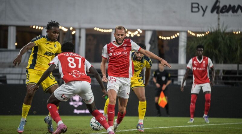 Ligue 2 : Reims s'impose face au Mans et se relance au classement (1 - 0) - ici