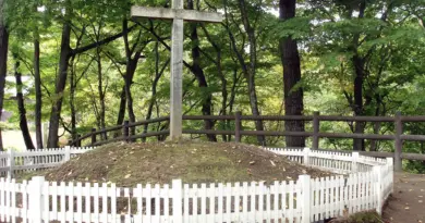 L’improbable tombe de Jésus Christ se trouve… au Japon !